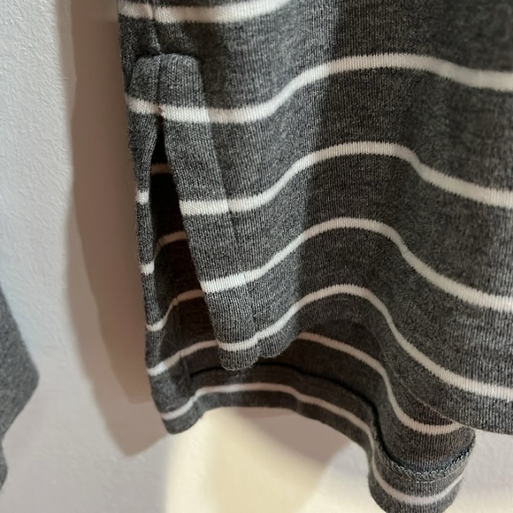 Polo by Ralph Lauren Gray Striped Men's Shirt S. I-27 - Picture 4 of 7